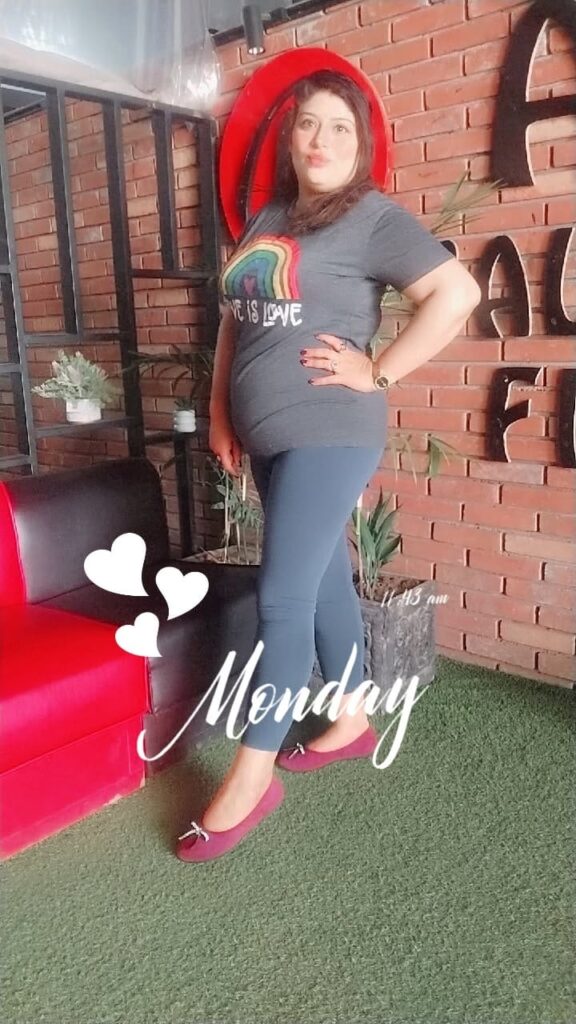 Beautiful Pakistani Big Boobies Chubby Gf Captured