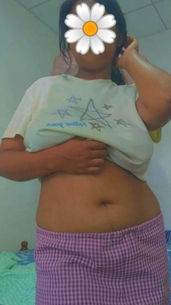 Cute Beautiful Busty Sexy Girl Big Boobs Show Full Nude