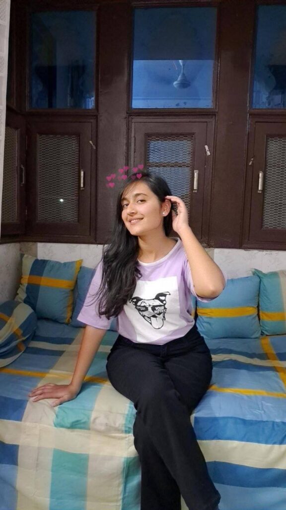 Cute Desi Teen Nude With Sweet Pussy