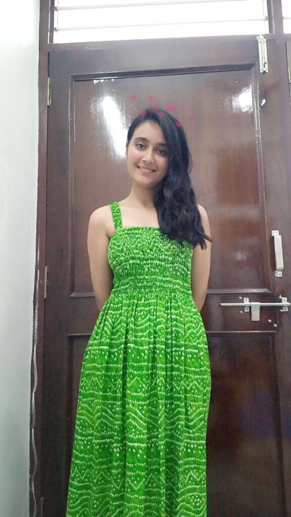 Cute Desi Teen Nude With Sweet Pussy