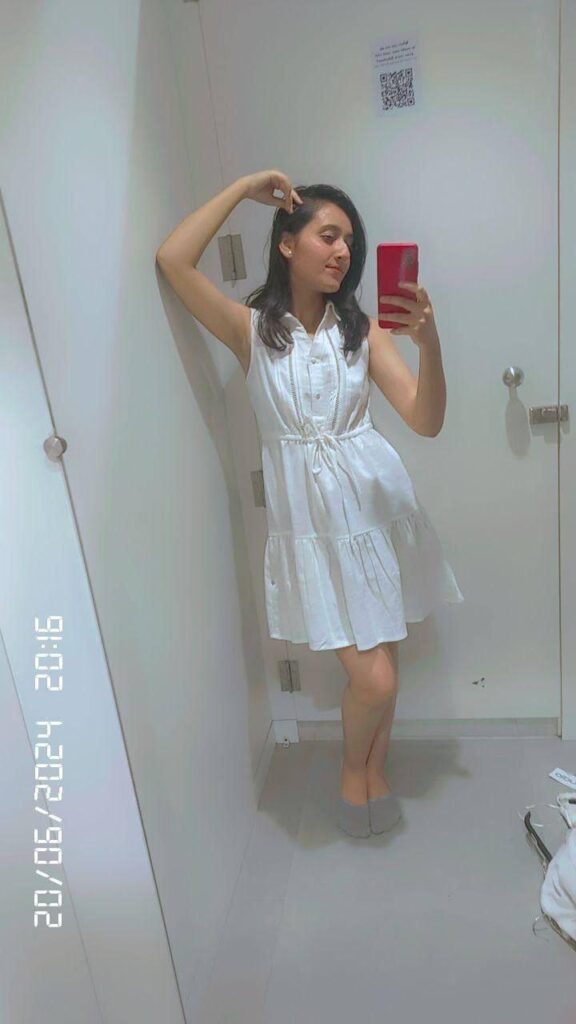 Cute Desi Teen Nude With Sweet Pussy