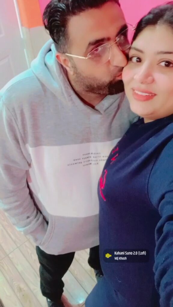 Beautiful Pakistani Big Boobies Chubby Gf Captured