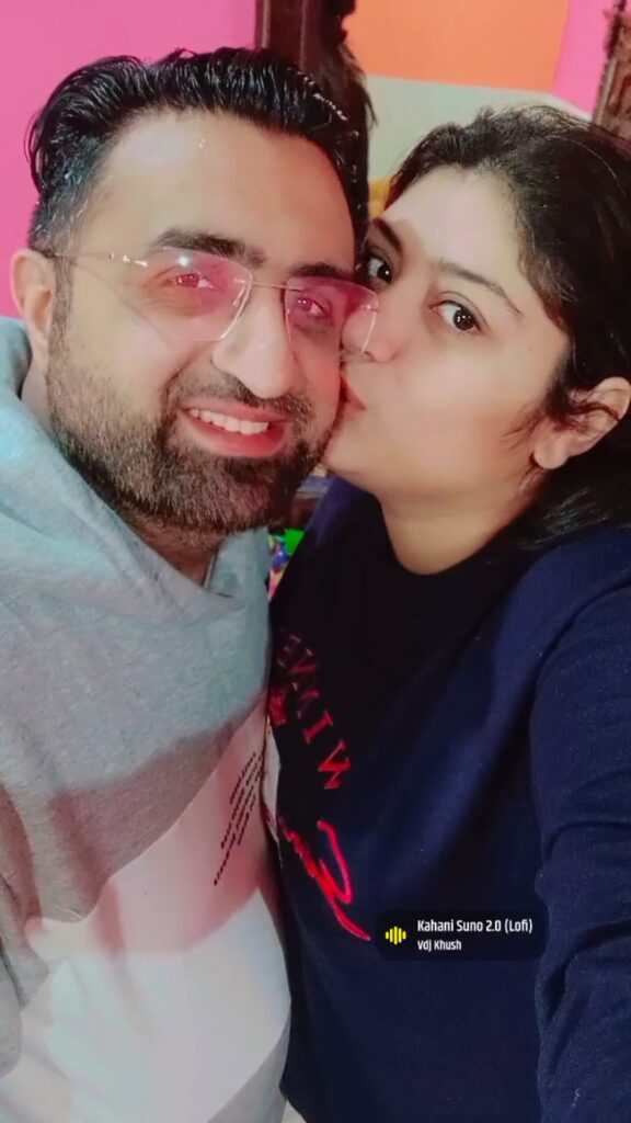 Beautiful Pakistani Big Boobies Chubby Gf Captured